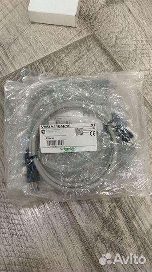 VW3A1104R10 1М кабель для графич терминала