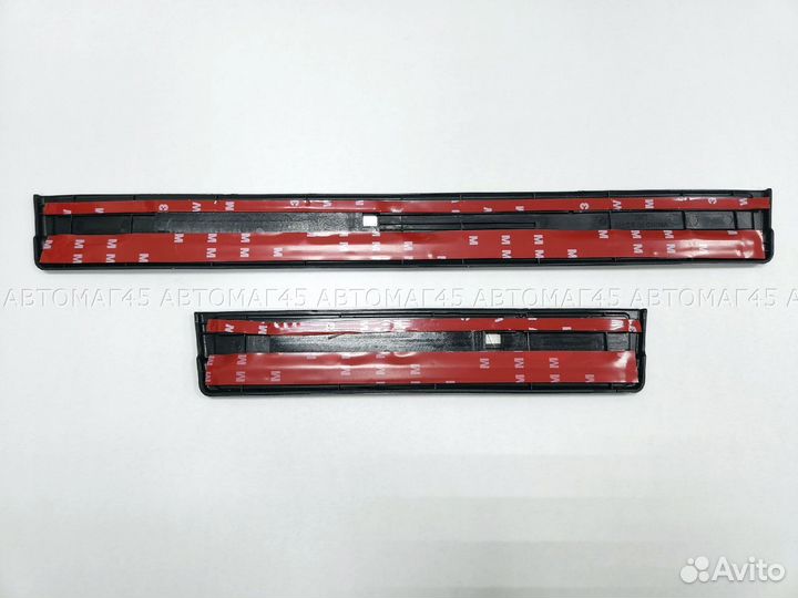 Накладки на пороги Toyota Rav 2013-2019 XA40 4шт