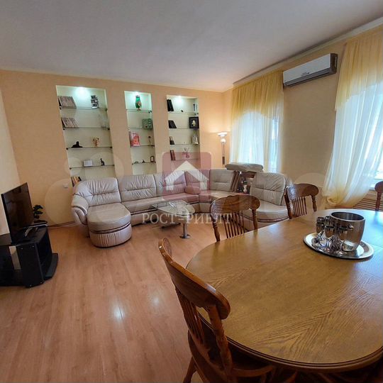 Дом 164,2 м² на участке 6,5 сот.