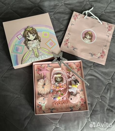 Подарочный набор, заколки, резинки, бусы, кольца