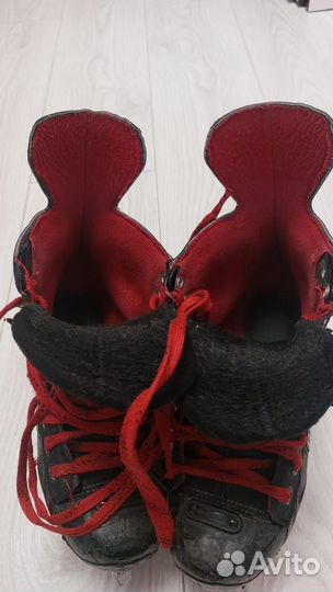 Коньки хоккейные р. 37.5