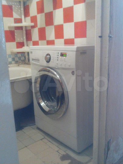 3-к. квартира, 60 м², 2/5 эт.