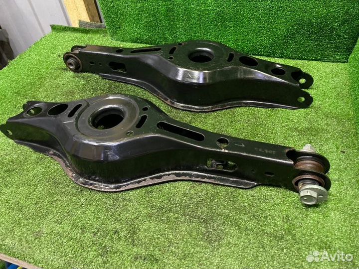 Рычаг задней подвески Toyota Camry V70