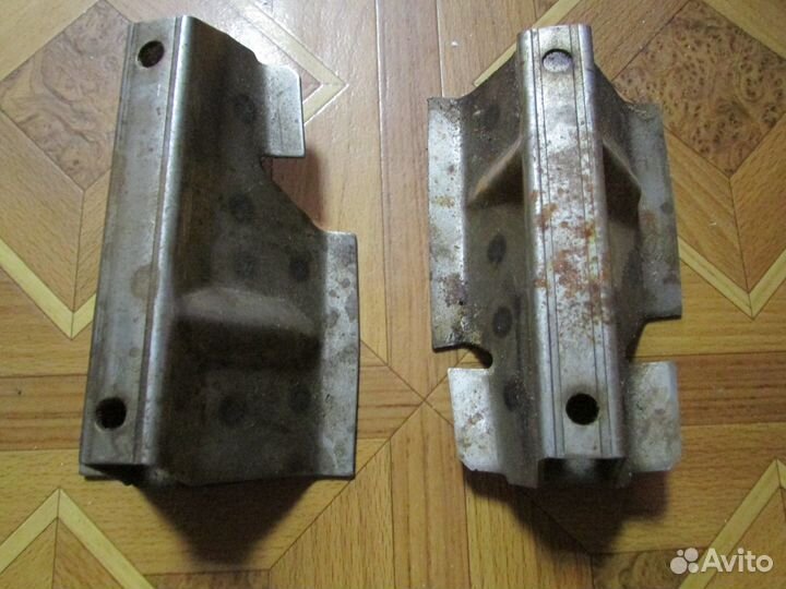 Поддомкратник