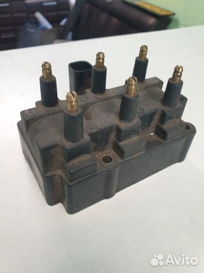 Катушка зажигания Chrysler Lhs 3.5 1996