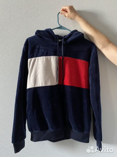 Велюровая толстовка