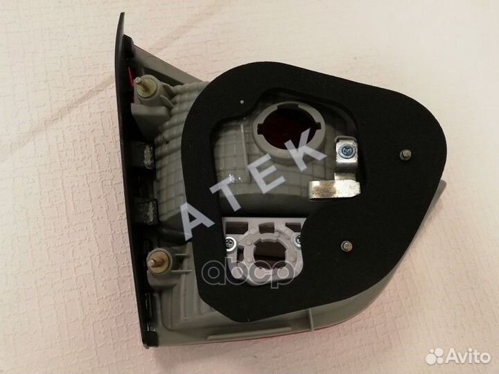 924062Y000 atek RP-15956 фонарь задний внутренн