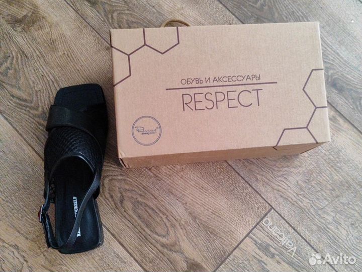 Босоножки новые натуральная кожа Respect