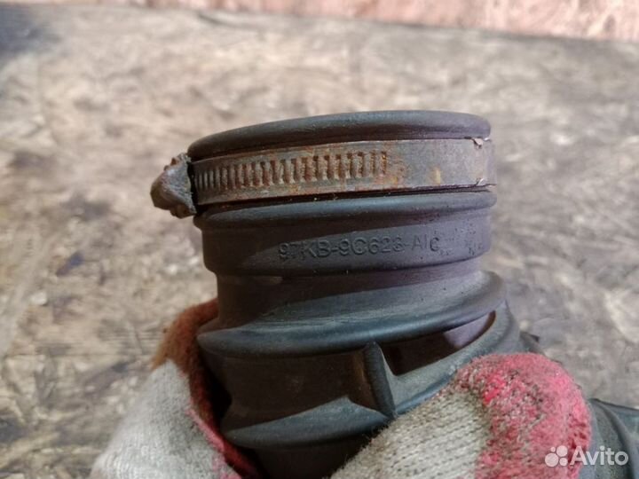 Патрубок воздушного фильтра Ford Ka I (1996—2008)