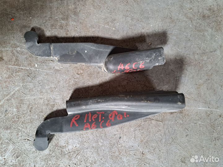 Накладка петля багажника Audi A6 C6