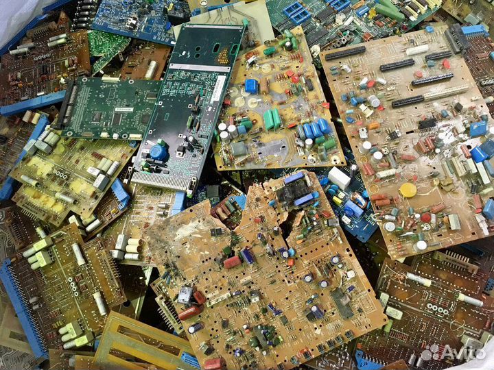 Выкуп плат СССР и компьютерных, радиодетали срезка