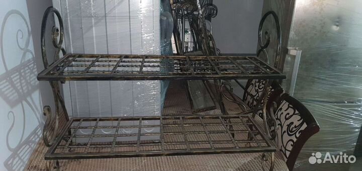 Кованные: обувница, вешалка и зеркало