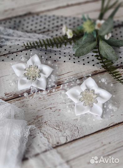 Бантики для волос ручной работы на 1 сентября