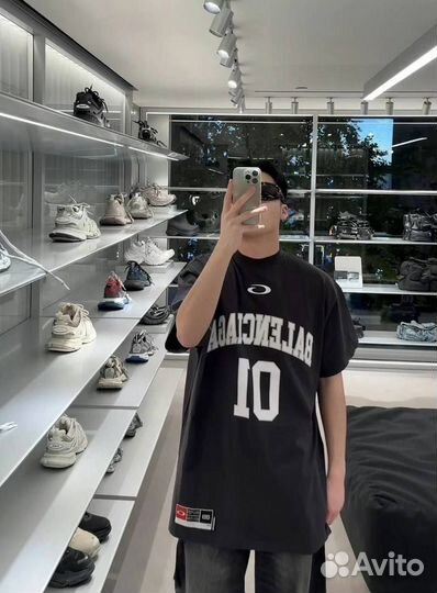 Balenciaga футболка