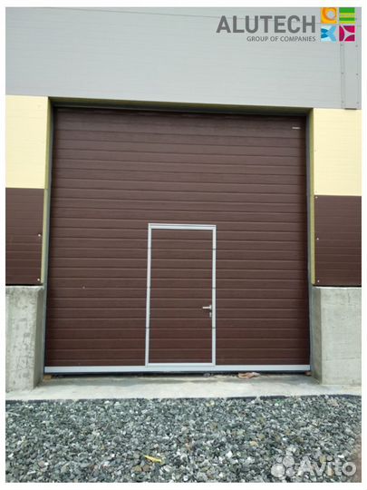 Гаражные ворота alutech