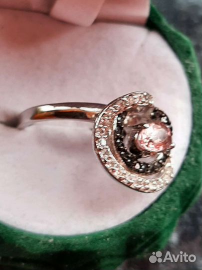 Серебряное кольцо с королевской шпинелью