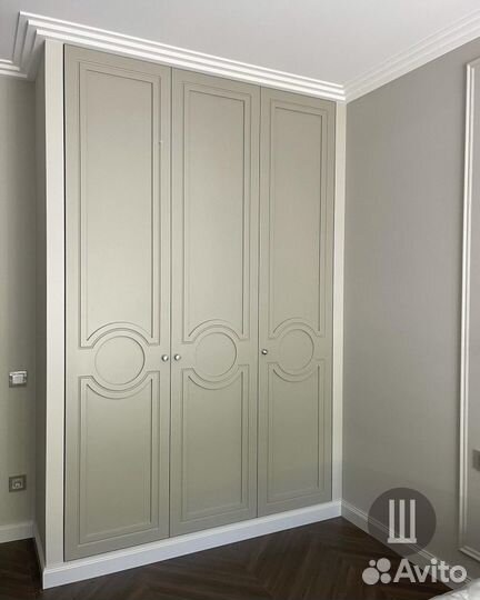 Шкаф Распашной