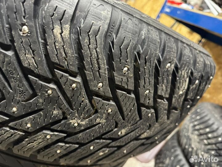 Nokian Tyres Hakkapeliitta 8 SUV 265/60 R18