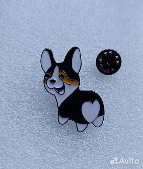 Значок пин Собака, Корги, Бульдог новый