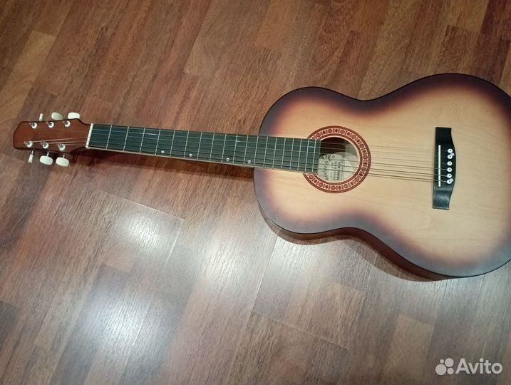 Классическая гитара бу