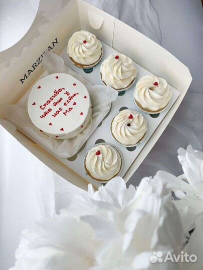 Бенто-торт, капкейки