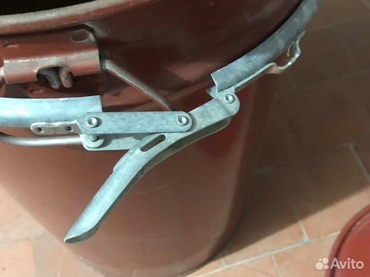 Бак универсальный