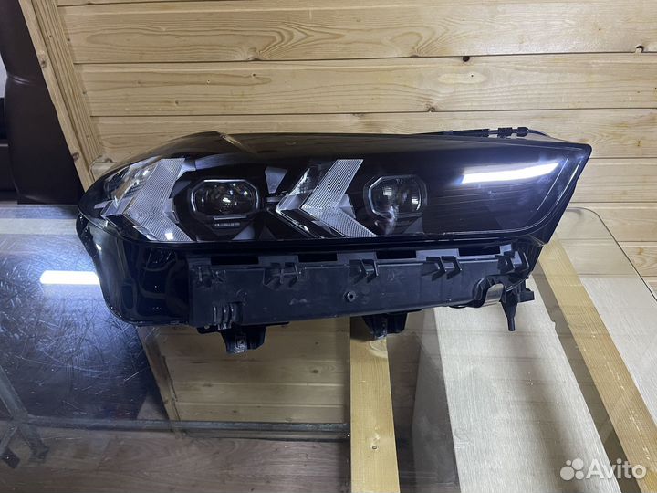 Фара правая на G05 BMW X5