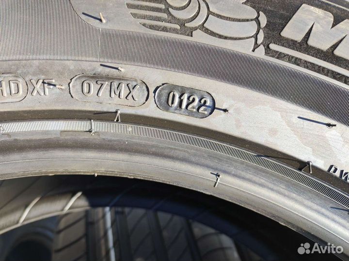 Michelin Primacy 4 235/60 R18