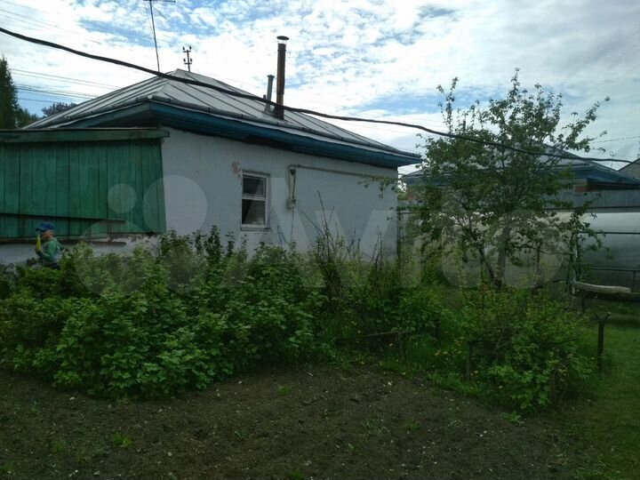 Дом 46 м² на участке 9 сот.