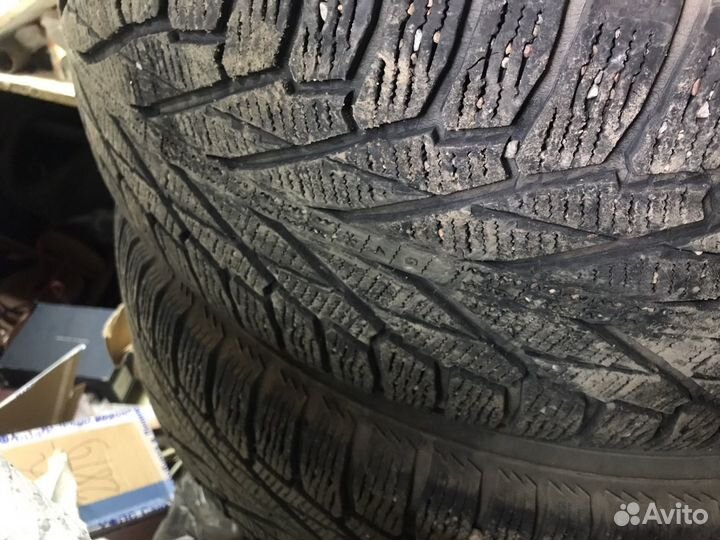 Nokian Tyres Hakkapeliitta R2 SUV 255/55 R17 114M