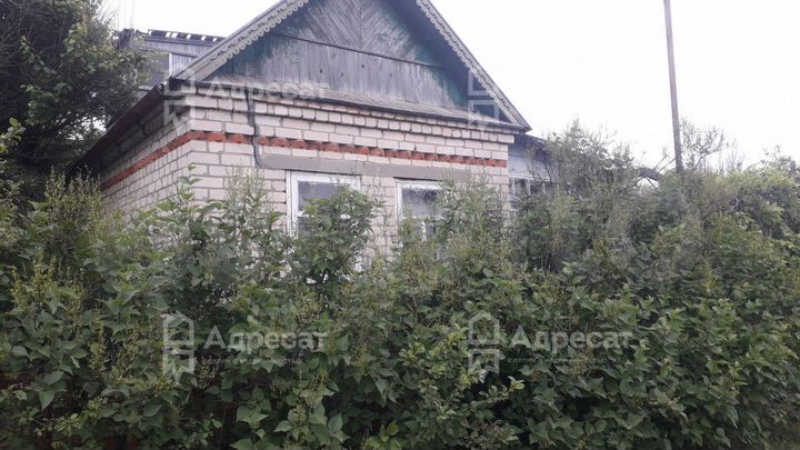 Дом 25 м² на участке 5,6 сот.