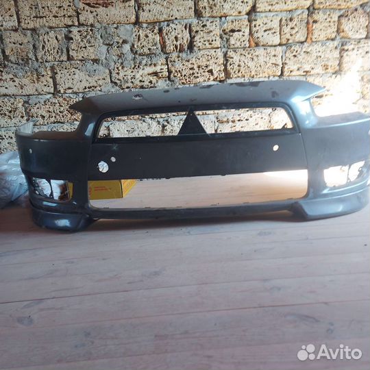 Бампер передний lancer 10