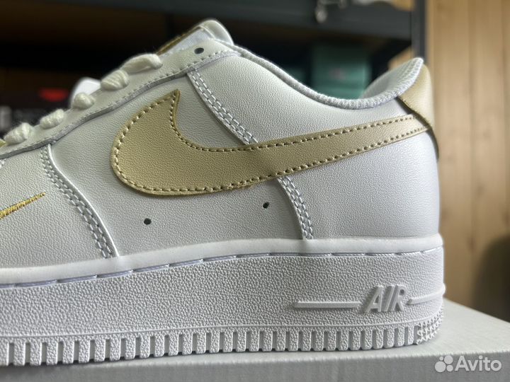 Кроссовки Nike Air Force