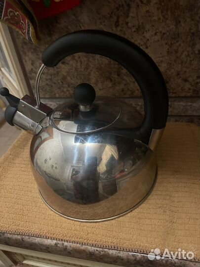 Чайник ( свистун) - для студента