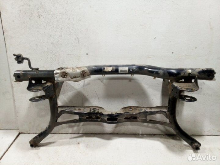 Балка задняя (подрамник) задняя Skoda Octavia A5