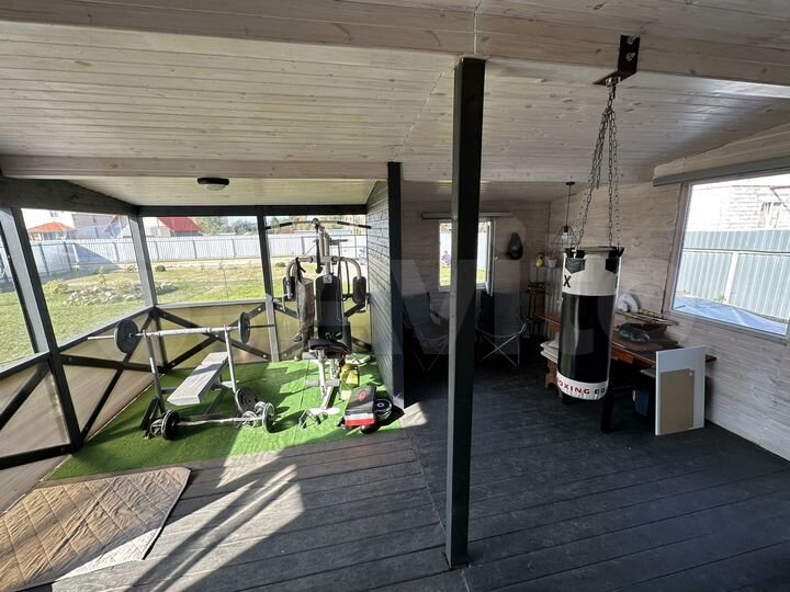 Дом 167,8 м² на участке 10 сот.