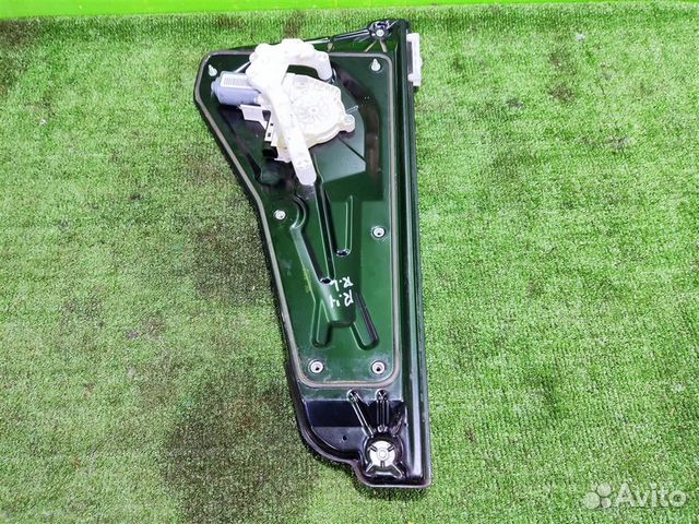 Стеклоподъемник задний левый Land Rover Discovery