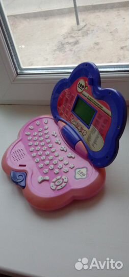 Компьютер для ребенка. Развивающая игрушка