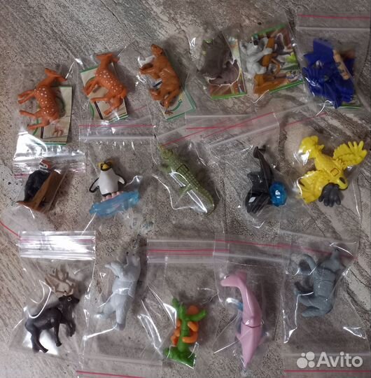 Игрушки из киндера