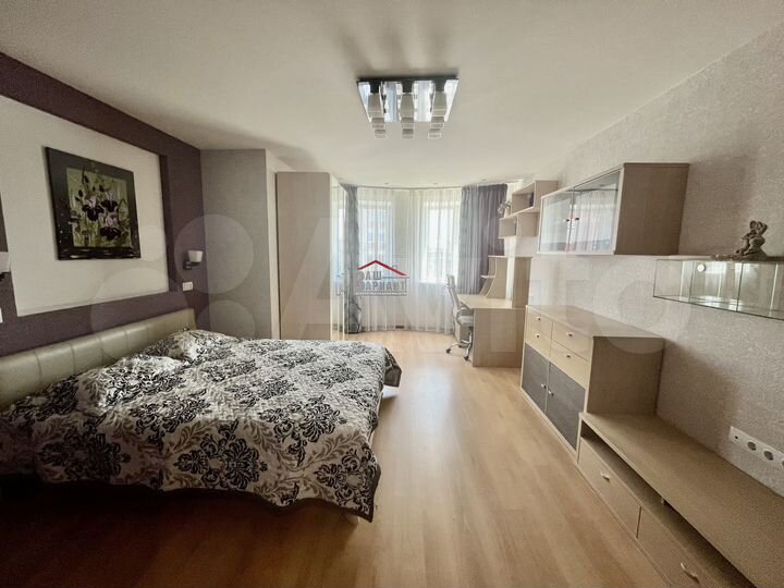 2-к. квартира, 72 м², 9/10 эт.