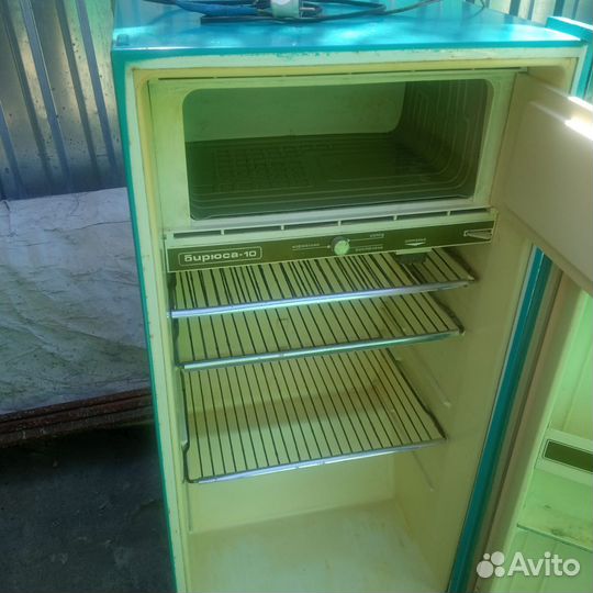 Холодильник Бирюса 10