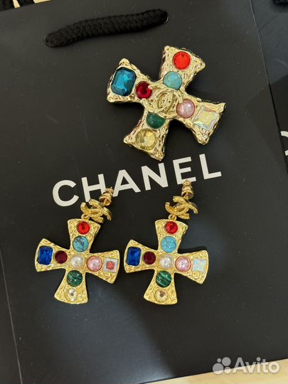 Комплект серьги и брошь Chanel