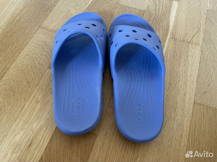 Шлепанцы crocs M5W7 синие