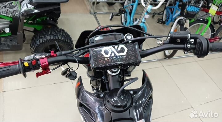 Мотоцикл OXO base 300(CS300PR)