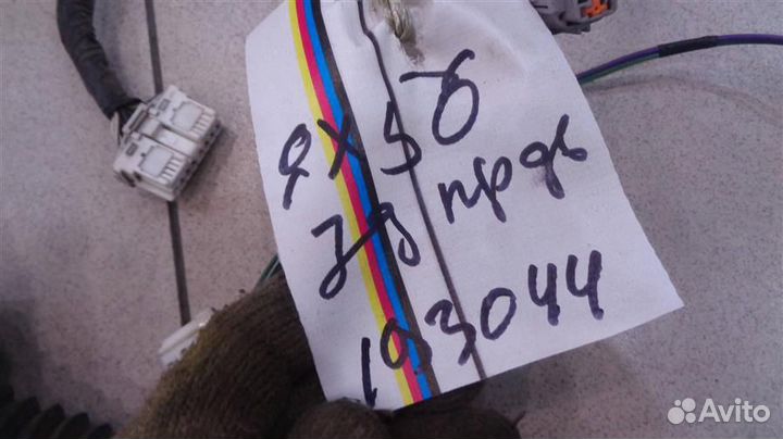 Проводка двери задней правой Infiniti QX56 JA60 2