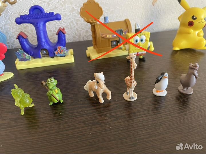 Фигурки (киндер, губка боб)