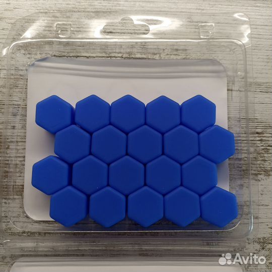 Колпачки на колесные болты vag