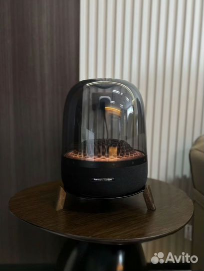 Колонка Harman/kardon aura studio 4