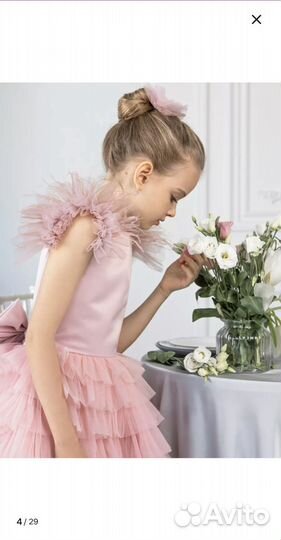 Платье праздничное