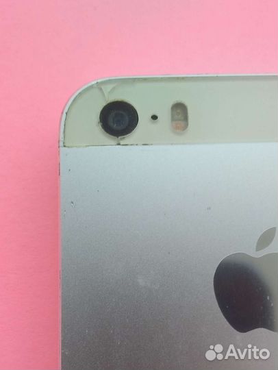 Телефон iPhone 5s 16Gb